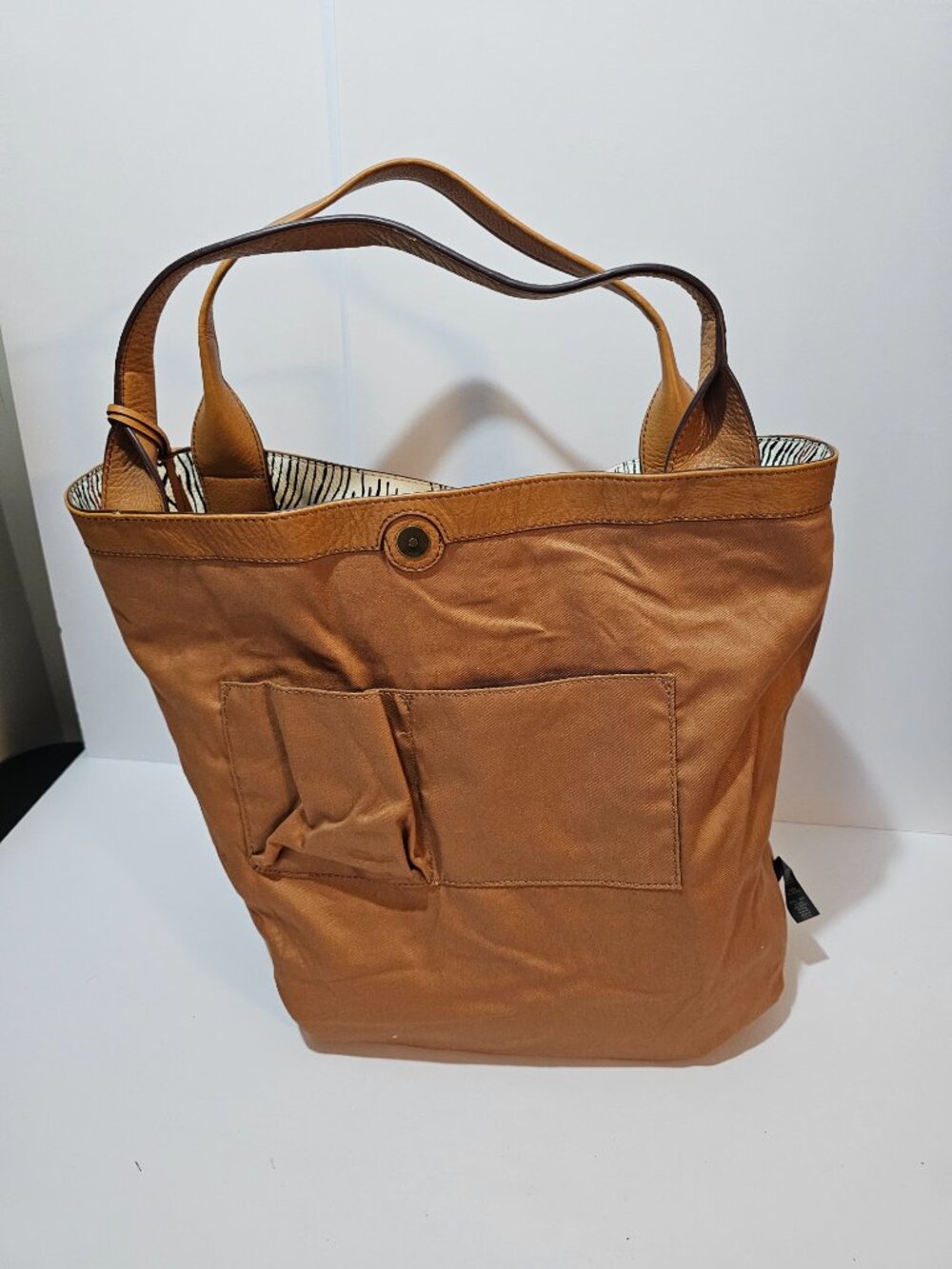 Fossil Bag Tote Leather Ripple Stripe White Camel Casual Office - Picture 9 of 13